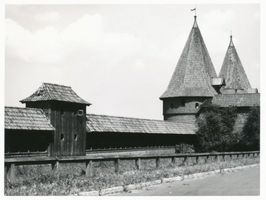 Marienburg, Westpr., Kreis Marienburg Marienburg i. Westpr., Die Marienburg, Wehrgänge und Schloßtorbrücke Мариенбург, Зап. Пруссия, замок Мариенбург, оборонительные галереи и мост Замковых ворот