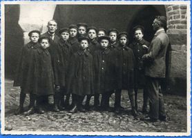 Königsberg (Pr.), Stadtkreis Königsberg Königsberg (Pr.), Kurrendeknaben beim Umgangssingen 