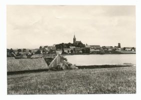 Klaussen Kr. Lyck, Kreis Lyck Klaussen Kr. Lyck, Blick auf das Dorf zwischen Seebrücke und Knacksteinsee 