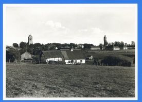 Zinten, Kreis Heiligenbeil Zinten, Stadtansicht mit Kirche und Wasserturm 