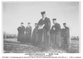 Skören, Kreis Elchniederung  Skören, Ev. Kirche, kirchl. Einrichtungen, kirchl. Leben, Friedhöfe