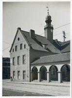 Allenstein, Stadtkreis Allenstein Allenstein, Altes Rathaus mit Lauben am Markt Алленштайн, Старая ратуша с аркадами на рыночной площади