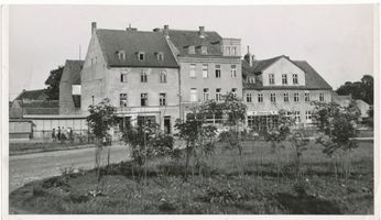 Sensburg, Stadt, Kreis Sensburg Sensburg, Marktplatz, Geschäftshäuser Зенсбург, рыночная площадь, торговые дома