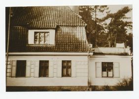 Metgethen, Ort und Bahnstation, Stadtkreis Königsberg Adolf-Hitler-Weg 19 Metgethen, Adolf-Hitler-Weg/ Ecke Hohenzollern-Weg, Haus von Louis Potschien, Straßenfront Metgethen, Häuser früher und heute