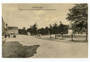 Gumbinnen, Stadt, Kreis Gumbinnen Hindenburgstraße (fr. Lindenstraße) Gumbinnen, Partie an der Hindenburgstraße und Meisterschule 