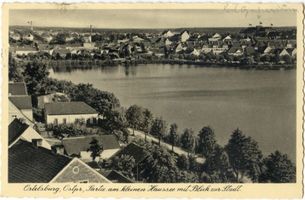 Ortelsburg, Stadt, Kreis Ortelsburg Ortelsburg, Partie am kleinen Haussee mit Blick zur Stadt Ortelsburg, Haussee