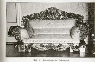 Königsberg (Pr.), Stadtkreis Königsberg Königsberg, Schloss, Löwensofa im Fahnensaal Königsberg, Schloß, Innenräume