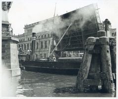 Königsberg (Pr.), Stadtkreis Königsberg Königsberg, Brücke an der Börse, geöffnet II Königsberg, Stadtteil Kneiphof
