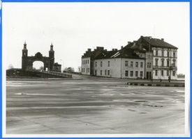 Tilsit, Stadt, Stadtkreis Tilsit Fletcherplatz Tilsit, Fletcherplatz und Luisen-Brücke II Tilsit, Luisen-Brücke, Portale und Grenzkontrollstellen