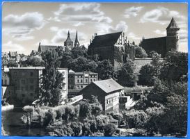 Allenstein, Stadtkreis Allenstein Allenstein, Blick auf das Schloß mit Jakobikirche und Ev. Kirche II Allenstein, Schloß