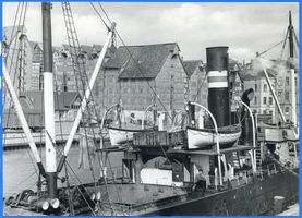 Königsberg (Pr.), Stadtkreis Königsberg Königsberg (Pr.), Pregel und Speicher, Dampfer Königsberg, Pregel