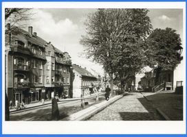 Lyck, Stadt, Kreis Lyck Straße der SA (fr. Kaiser-Wilhelm-Straße) Lyck, Kaiser-Wilhelm-Straße, vom Philosophendamm 