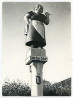 Cranz Kr. Samland, Ort, Kreis Samland Cranz Kr. Samland, Strandpromenade, holzgeschnitzte Figur Cranz, Strandpromenade