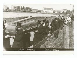 Tilsit-Splitter, Stadtkreis Tilsit Tilsit-Splitter, Auf dem Weg zum Friedhof Тильзит-Шплиттер, по дороге на кладбище