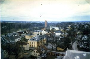 Friedland (Ostpr.), Kreis Bartenstein Friedland (Правдинск), Ortsansicht in südöstlicher Richtung mit Wasserturm I 