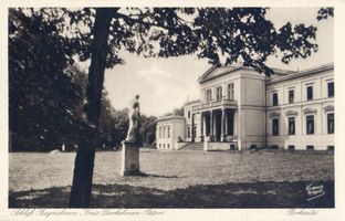 Beinuhnen, Kreis Angerapp Beynuhnen, Schloss, Parkseite Байнунен, замок, сторона парка