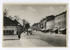 Gumbinnen, Stadt, Kreis Gumbinnen Adolf-Hitler-Straße (fr. Darkehmer Straße bzw. Königstraße) Gumbinnen, Adolf-Hitler-Straße III Гумбиннен, Адольф-Гитлерштрассе, III