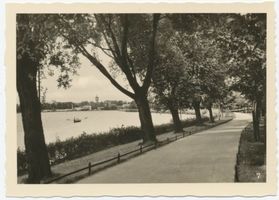 Lyck, Stadt, Kreis Lyck Lyck, Seepromenade mit Blick nach Norden auf den Wasserturm II 