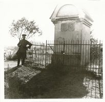 Klein Prostken, Kreis Lyck Klein Prostken, Ostrokollnische Grenzsäule II 