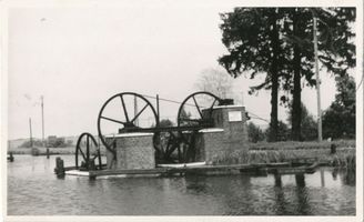  Oberlandkanal, Leitrollen im Kanal II Oberlandkanal