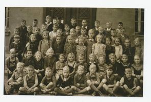 Metgethen, Ort und Bahnstation, Stadtkreis Königsberg Metgethen, Volksschule, Geburtsjahrgang 1932/33 
