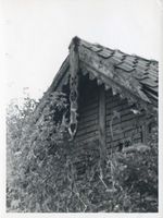 Deutsch Thierau, Kreis Heiligenbeil Deutsch Thierau, Haus mit Giebelzier 