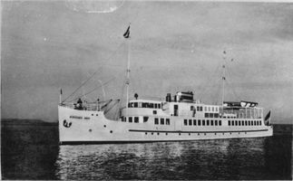  Kurisches Haff, Motorschiff  Kurisches Haff  III Куршский залив, моторное судно «Куршский залив», III