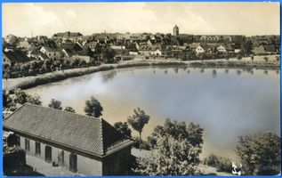Ortelsburg, Stadt, Kreis Ortelsburg Ortelsburg, Blick über den Haussee auf die Stadt Ortelsburg, Haussee