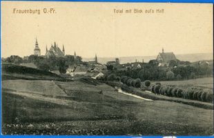 Frauenburg, Kreis Braunsberg Frauenburg, Ortsansicht mit Blick auf das Haff 