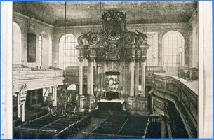 Königsberg (Pr.), Stadtkreis Königsberg Königsberg (Pr.), Löbenichtsche Kirche, Kanzelaltar Кёнигсберг (Пр.), Лёбенихтская церковь, кафедра-алтарь