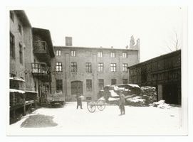 Tilsit, Stadt, Stadtkreis Tilsit Kirchenstraße 13 Tilsit, Kirchenstr, Ecke Fabrikstr., Seifenfabrik Schwenner und Hummel, Hofseite 