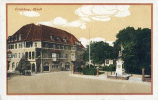 Ortelsburg, Stadt, Kreis Ortelsburg Ortelsburg, Markt mit Kriegerdenkmal Ортельсбург, рыночная площадь с памятником воинам
