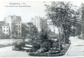 Königsberg (Pr.), Stadtkreis Königsberg Königsberg (Pr.), Schlossteich mit Bogenschützen III Königsberg, Schloßteich