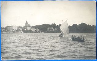 Osterode (Ostpr.), Kreis Osterode Osterode (Ostpr.), Blick auf die Stadt über den Drewenzsee XIII Остероде (Вост. Пр.), вид на город через озеро Древенц, XIII