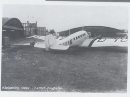 Königsberg (Pr.), Stadtkreis Königsberg Königsberg, Devau, Flughafen, Verkehrsflugzeug Junkers JU 52/3m Königsberg, Flughafen Devau