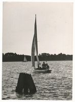  Mauersee, Segler auf dem See IV 