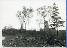 Mehlsack, Stadt, Kreis Braunsberg Mehlsack, Zerstörte Innenstadt mit den beiden Kirchen Ostpreußen, Zweiter Weltkrieg und das Ende