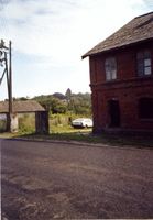 Domnau, Stadt, Kreis Bartenstein Domnau, Stadt (Домново), Blick von der Molkerei zur Kirche Домнау, город (Домново), вид от маслодельни к церкви