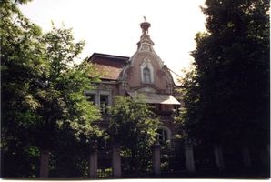 Tilsit, Stadt, Stadtkreis Tilsit Splitterer Straße Tilsit (Советск), Ehemalige Villa Laser III - heute Kinderheim - Südseite 