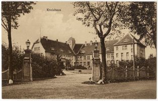 Fischhausen, Stadt, Kreis Samland Fischhausen, Kreishaus III Фишхаузен, здание районного управления, III