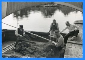 Gilge, Kreis Labiau Gilge, Fischer im Boot Гильге, рыбак в лодке