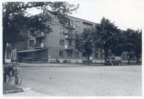 Lyck, Stadt, Kreis Lyck Lyck, Gegenüber dem ehemaligen Bahnhofshotel Masurische Seen