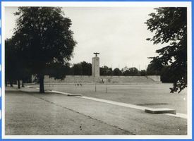 Königsberg (Pr.), Stadtkreis Königsberg Erich-Koch-Platz (fr. Walter-Simon-Platz) Königsberg (Pr.), Erich-Koch-Platz V Königsberg, Stadtteil Vorderhufen und nordwestliche Innenstadt