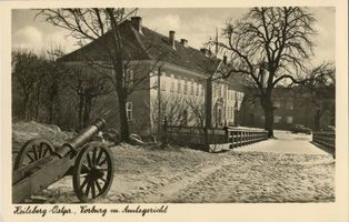 Heilsberg Kr. Heilsberg, Stadt, Kreis Heilsberg Heilsberg Kr. Heilsberg, Vorburg mit Amtsgericht Heilsberg, Schloß