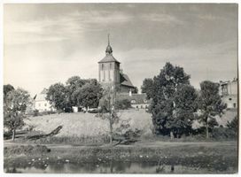 Bartenstein, Kreis Bartenstein Bartenstein, Stadtkirche, Blick über die Alle Бартенштайн, городская церковь, вид через реку Алле