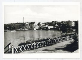 Osterode (Ostpr.), Kreis Osterode Osterode (Ostpr.), Drewenzsee, Bucht mit Uferpromenade Osterode, Stadtmotive