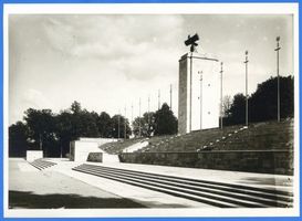 Königsberg (Pr.), Stadtkreis Königsberg Erich-Koch-Platz (fr. Walter-Simon-Platz) Königsberg (Pr.), Erich-Koch-Platz III Кёнигсберг (Пр.), площадь Эриха Коха, III