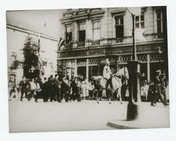 Tilsit, Stadt, Stadtkreis Tilsit Am Hohen Tor 3 Tilsit, Am Hohen Tor, Umzug zum 1. Mai Тильзит, у Высоких ворот, шествие по случаю 1 Мая
