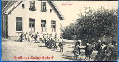 Knöppelsdorf, Kreis Samland Knöppelsdorf, Schulhof Кноппельсдорф, школьный двор