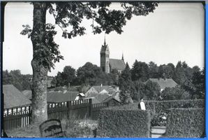 Landsberg, Stadt, Kreis Preußisch Eylau Landsberg i. Ostpr., Teilansicht mit Kath. Kirche 